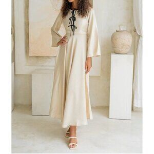 PODUR IVORY CREAM SATIN TIERED BOW MAXI DRESS Size 8 New